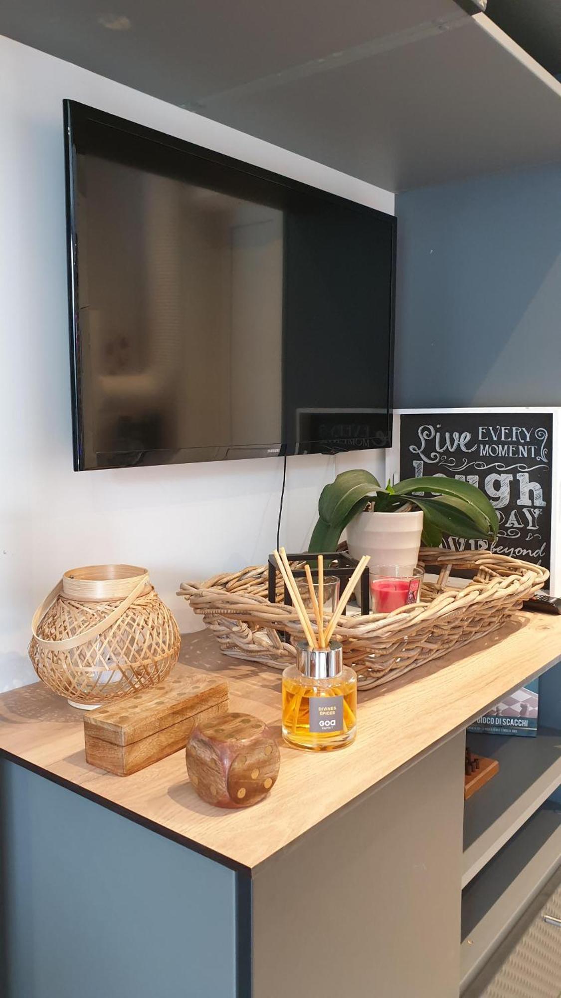 Gary Suite - Studio Cosy, Spa Et Jardin Privatif A 4 Min De Cambrai Awoingt Bagian luar foto